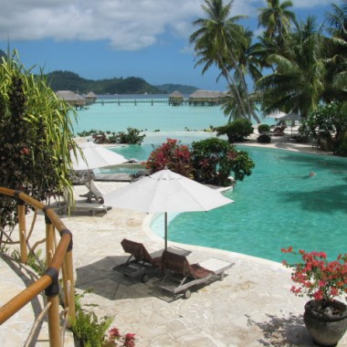 BORA BORA, Hotel Le Bora Bora By Pearl Resorts 4*. 6 Noches. 1 May. al 30 Nov.24. Desde € 3.947 p.pers.(C3.1)